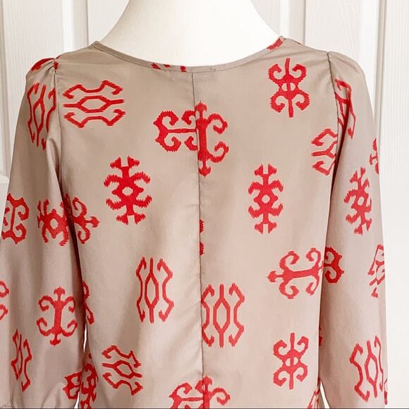 Gianni Bini Blouse Taupe Orange Tangerine Print Blouse Top Size Medium - Picture 7 of 9